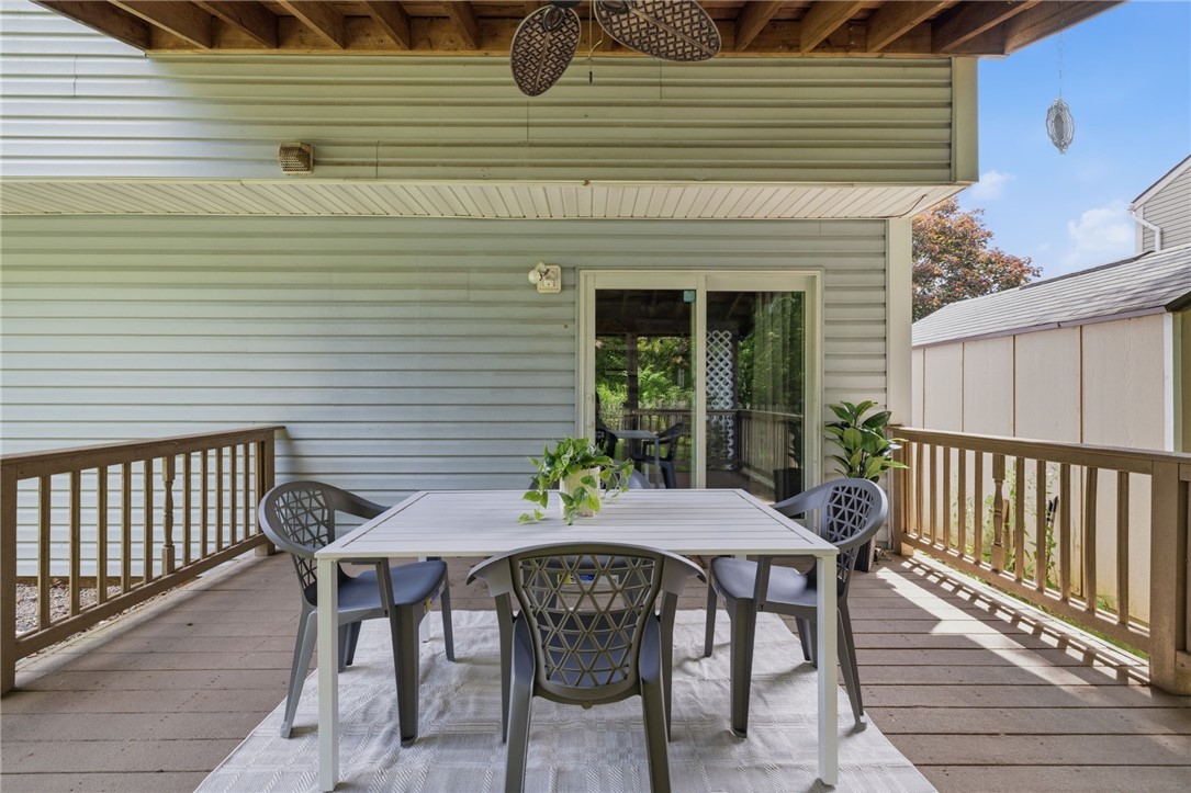515 Cresthaven Drive