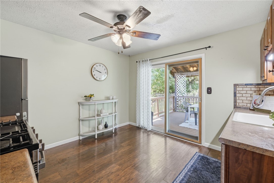 515 Cresthaven Drive