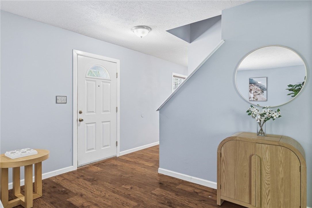 515 Cresthaven Drive