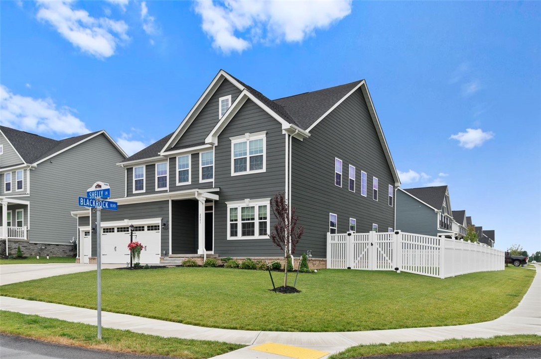 2001 Shelly Ln