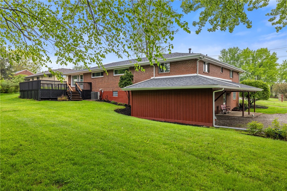 2052 Hulton Rd