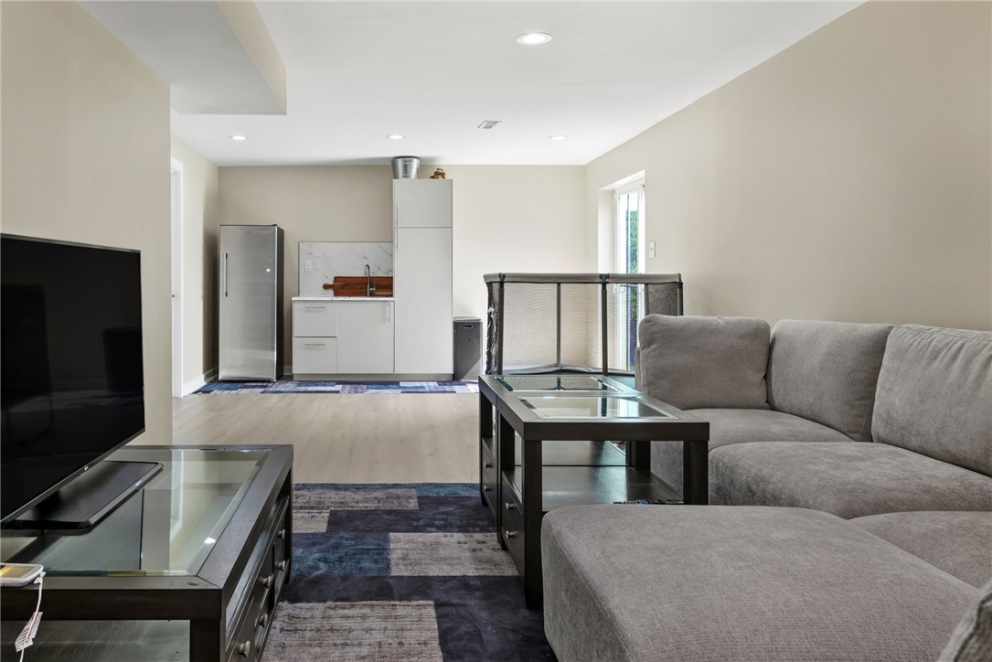 318 Ruth Ct