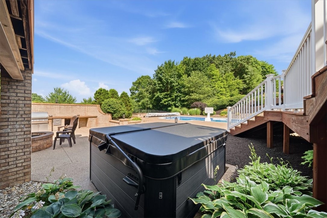 807 Cavan DRIVE