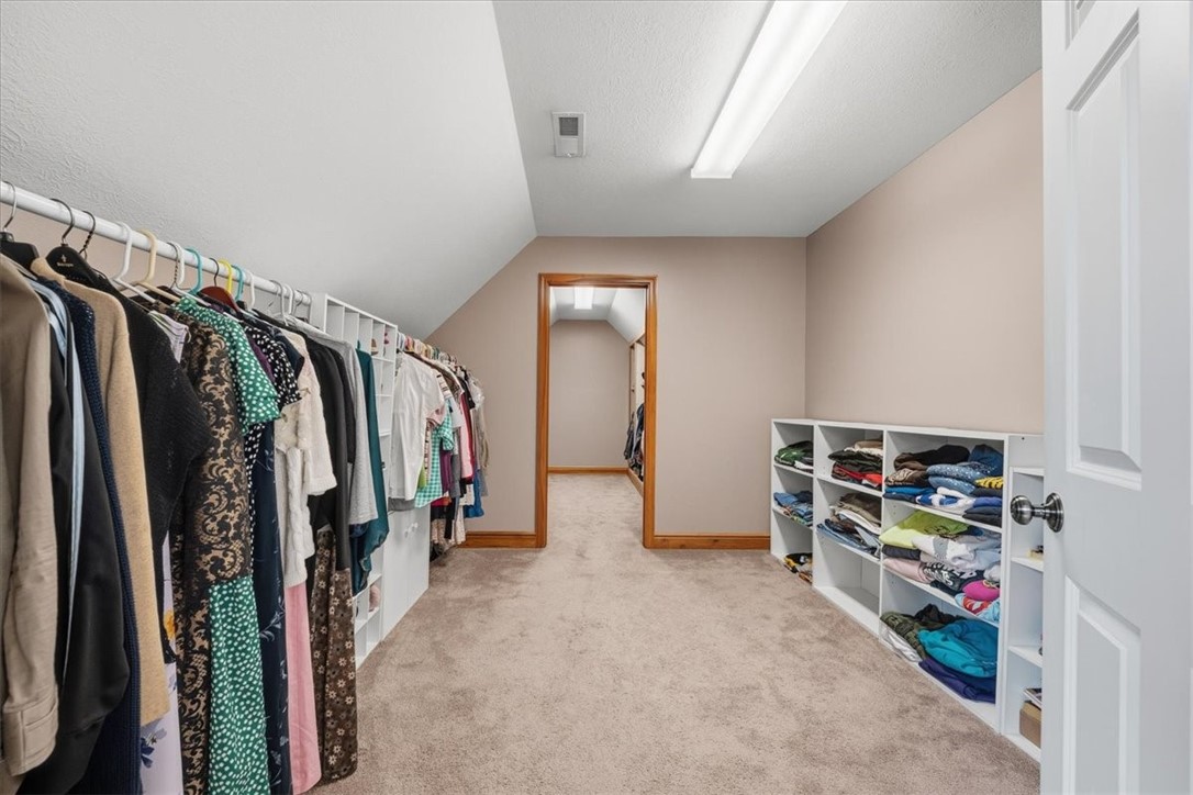 807 Cavan DRIVE