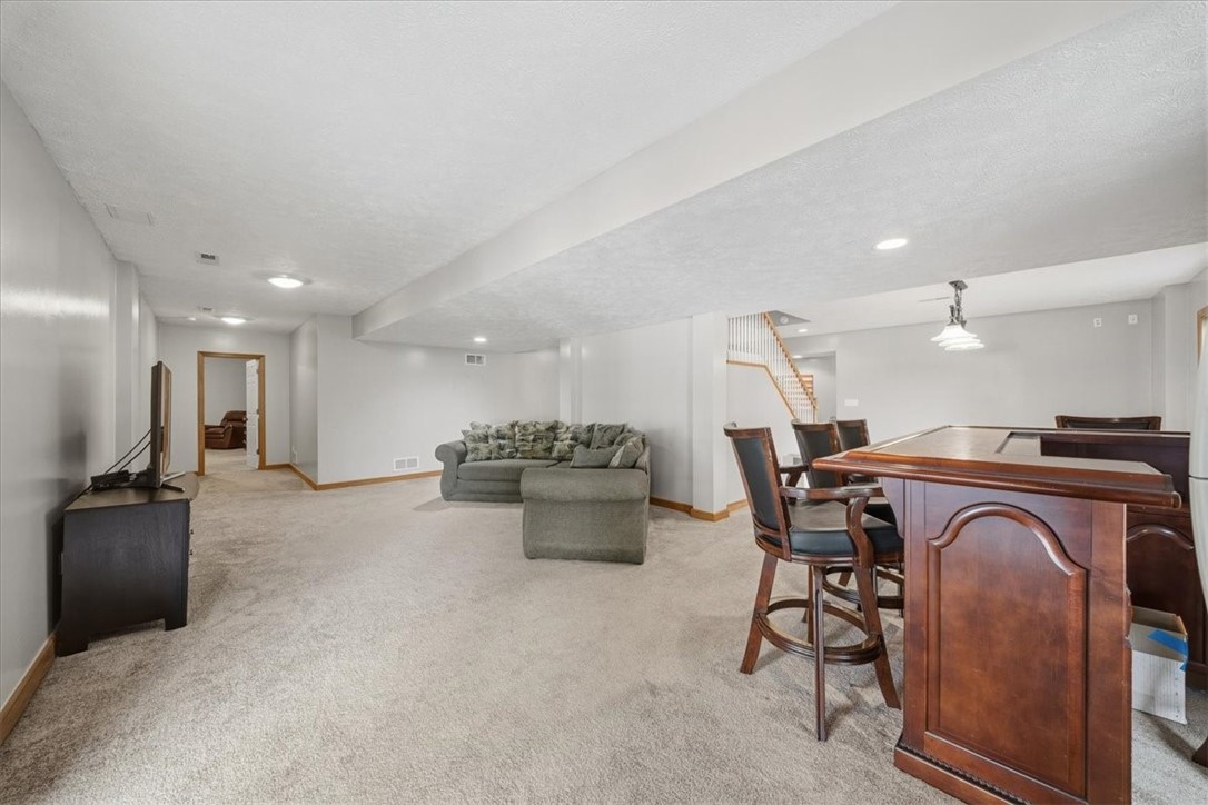 807 Cavan DRIVE