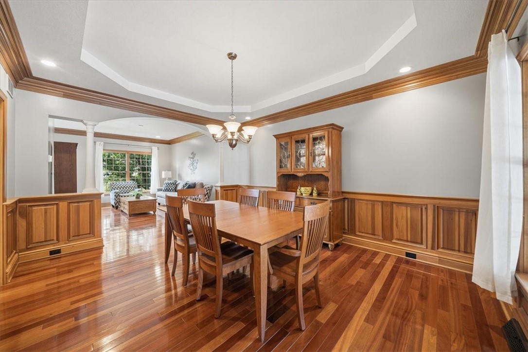 807 Cavan DRIVE