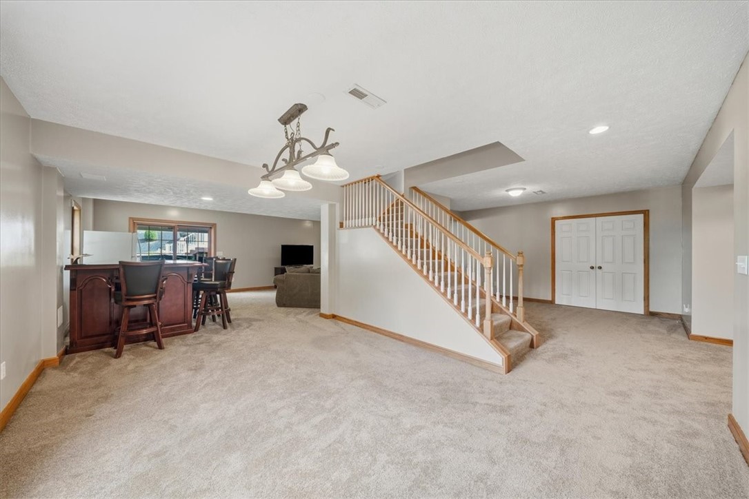 807 Cavan DRIVE