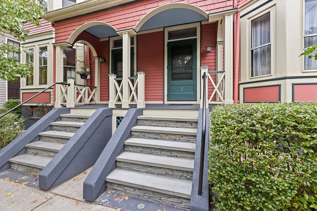 7 Greenough Ave # 7