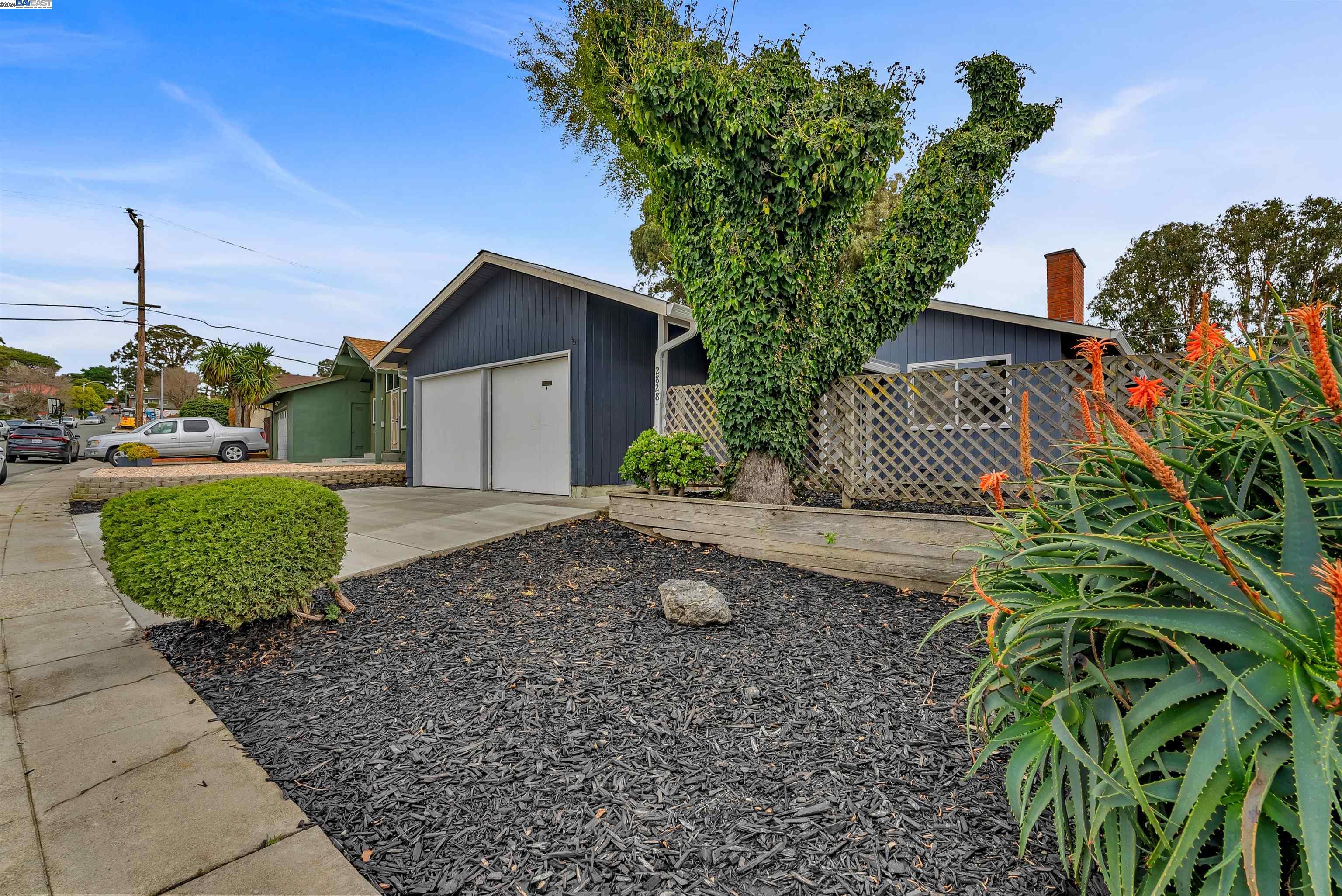 2828 Gonzaga Ave