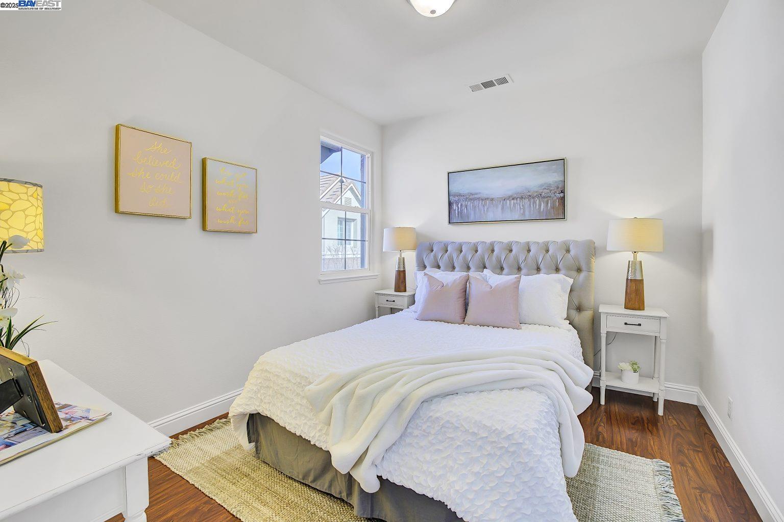 1021 Carnelian Ter