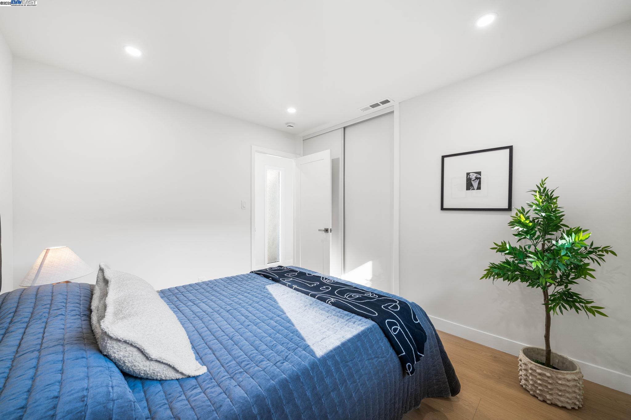 42795 Deauville Park Ct