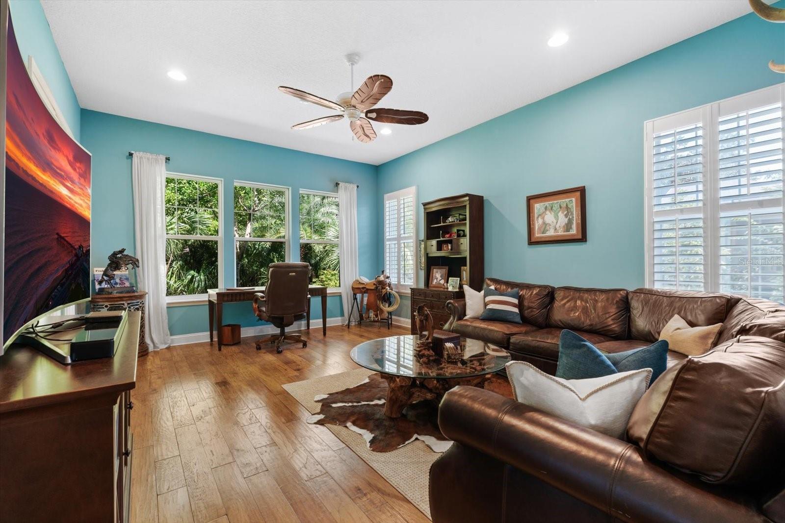 60 HIDDEN TREASURE DR