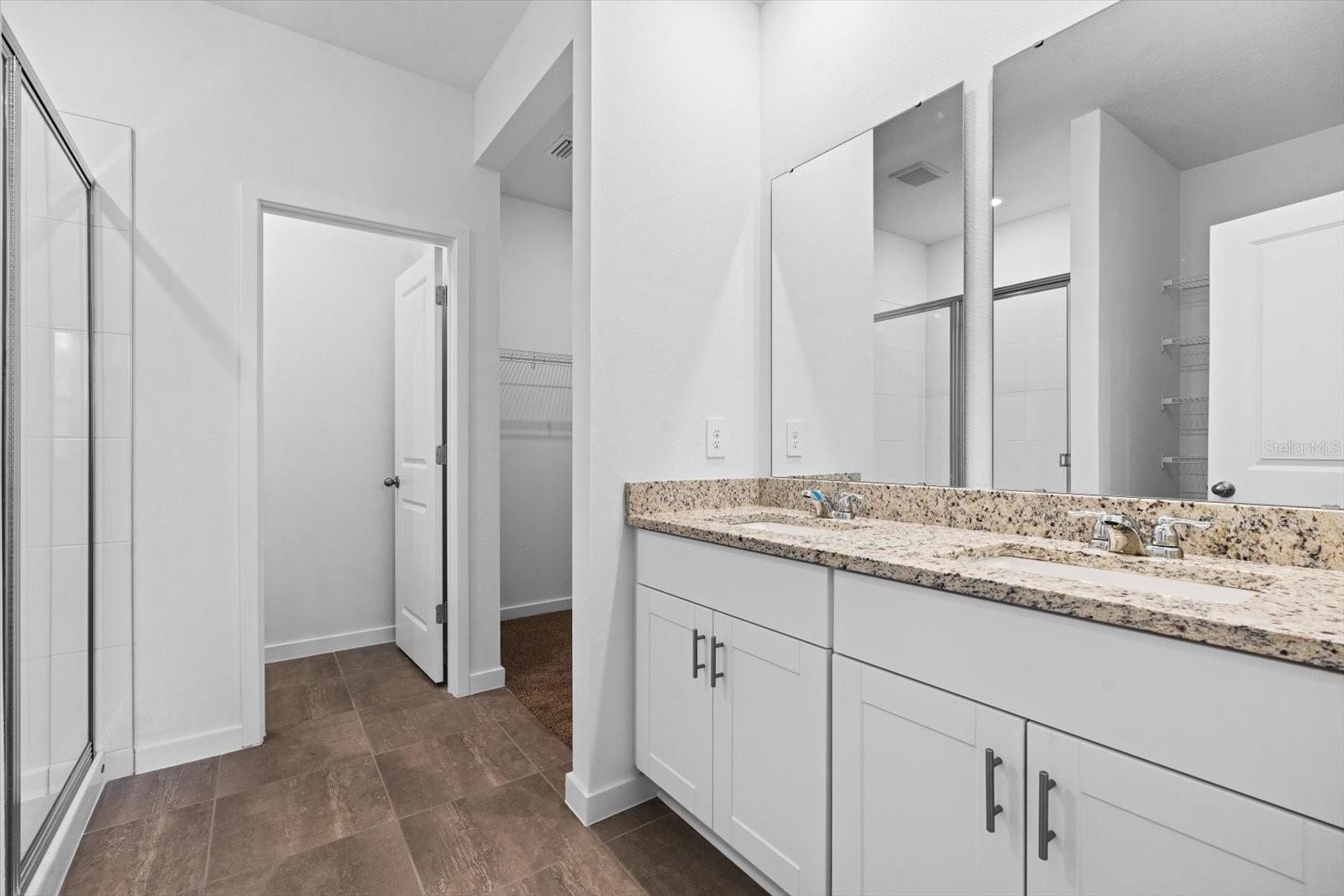 31 WANDERING CREEK WAY