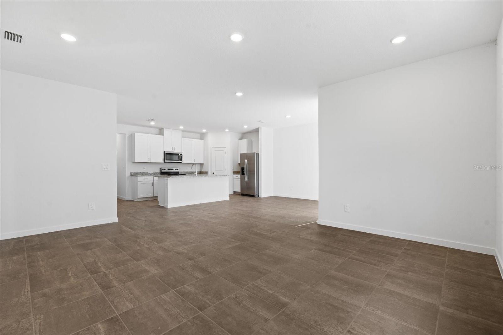 31 WANDERING CREEK WAY