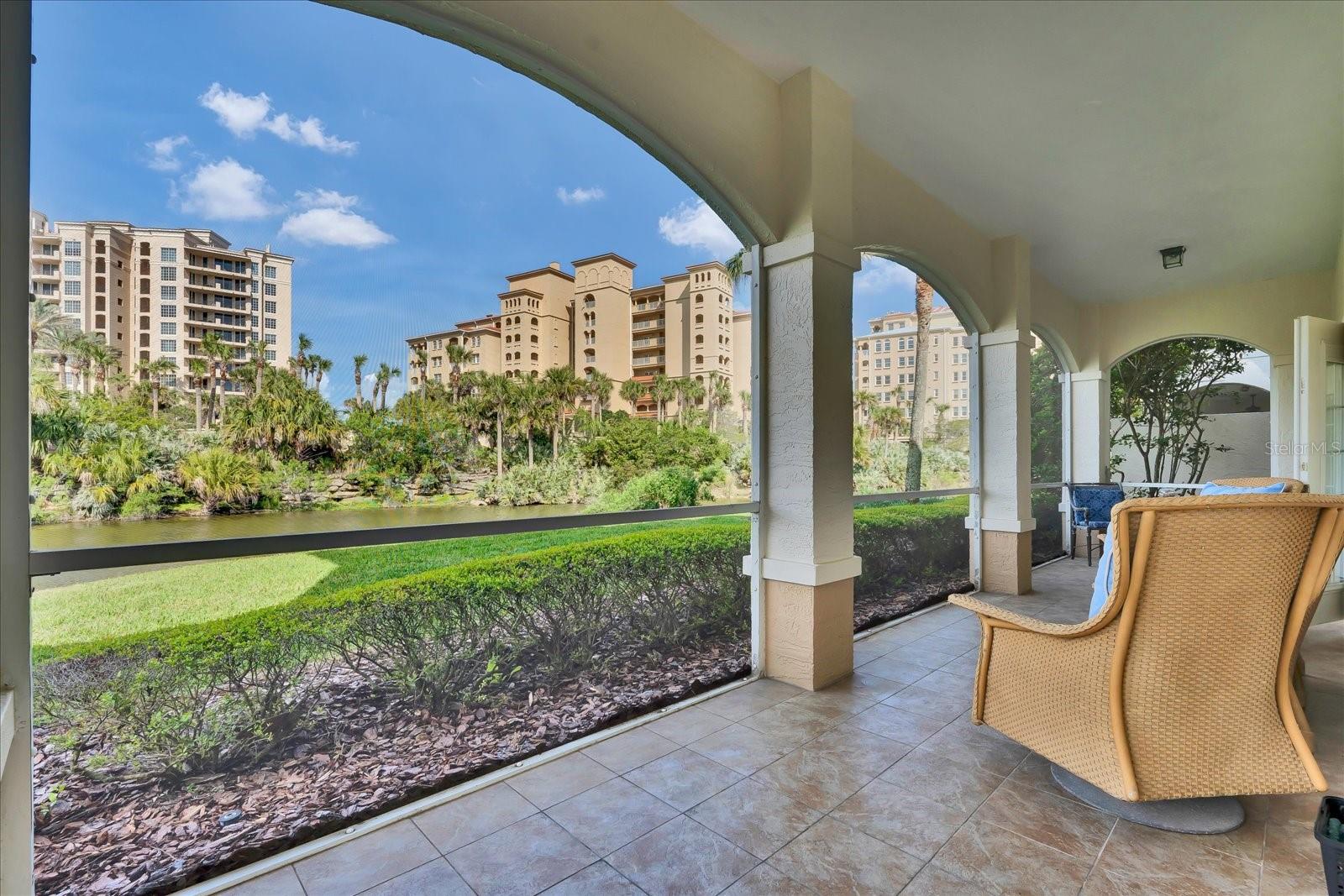 1 VISCAYA LN #2204