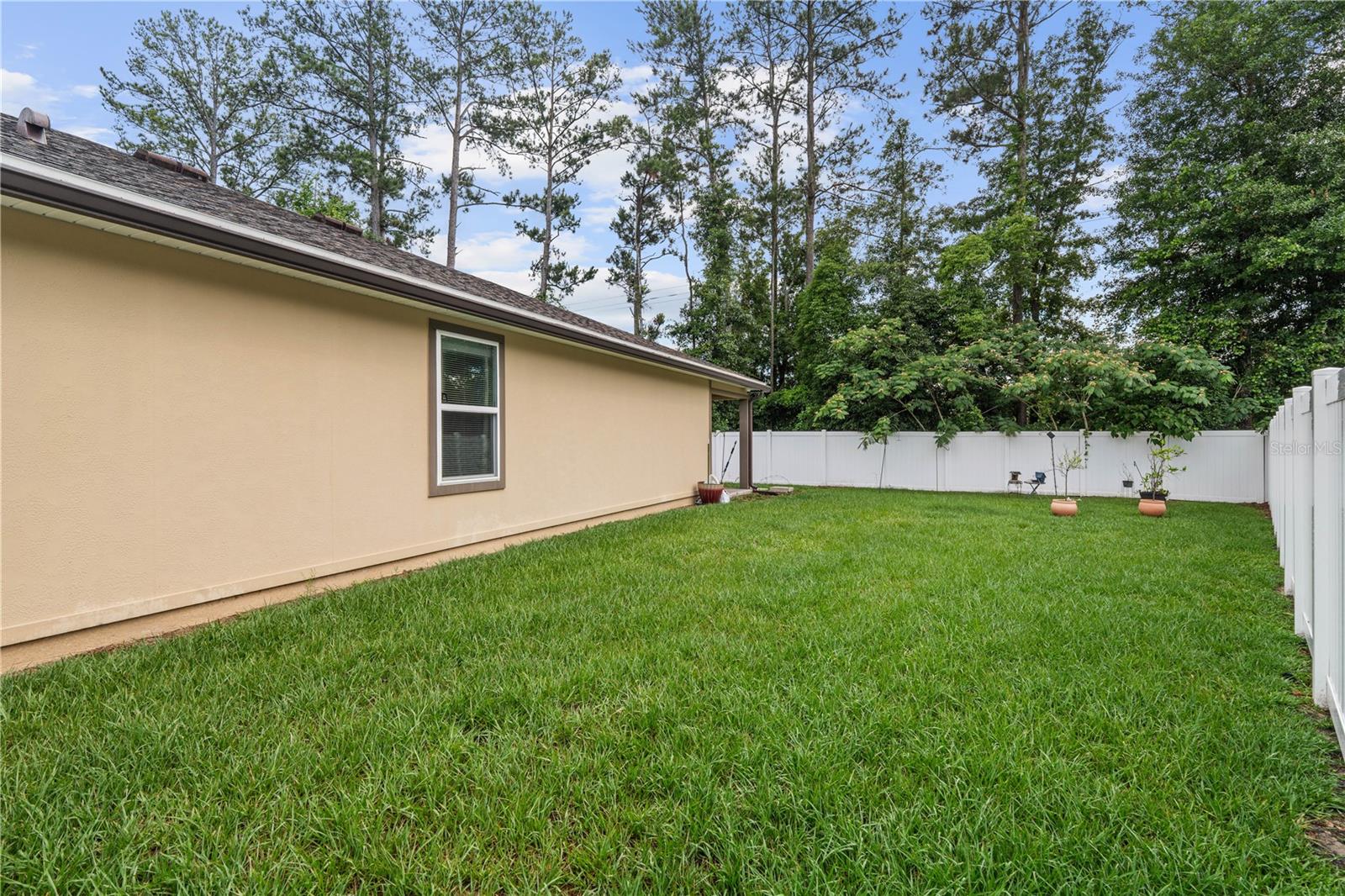 8552 LAKE GEORGE CIR W