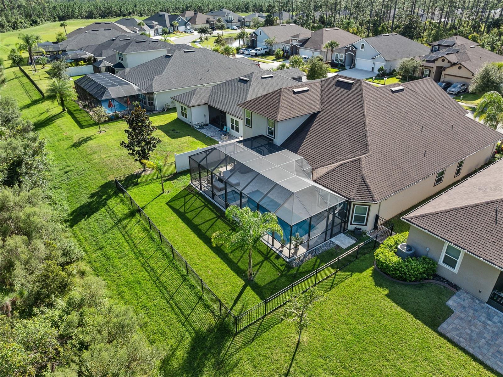 213 S COOPERS HAWK WAY