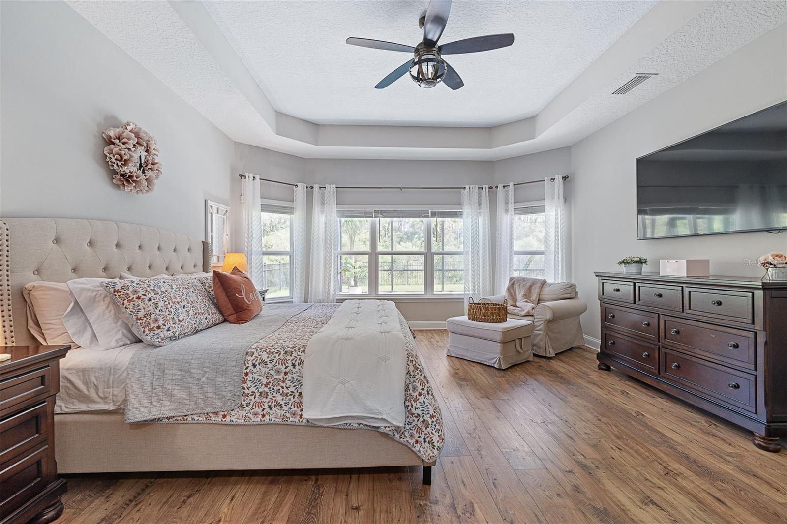 213 S COOPERS HAWK WAY