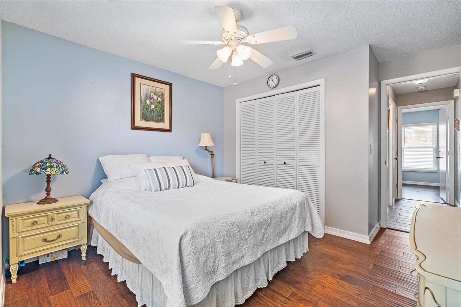48 AARON CIR