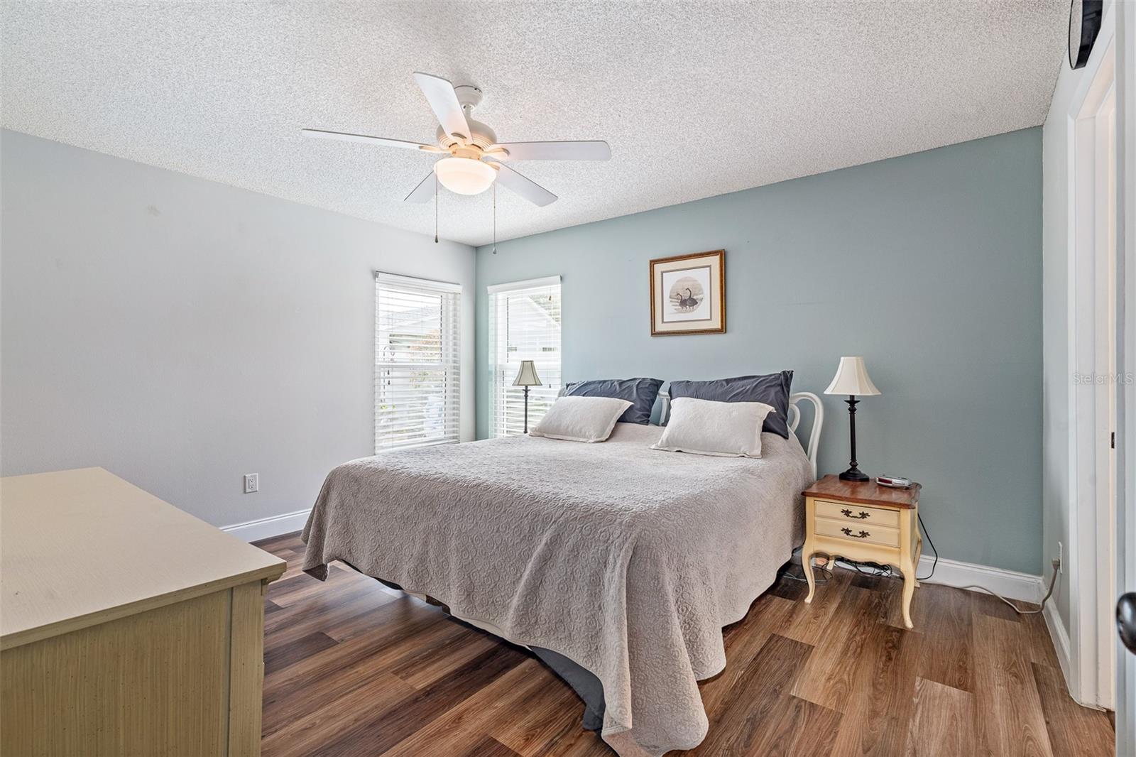 48 AARON CIR