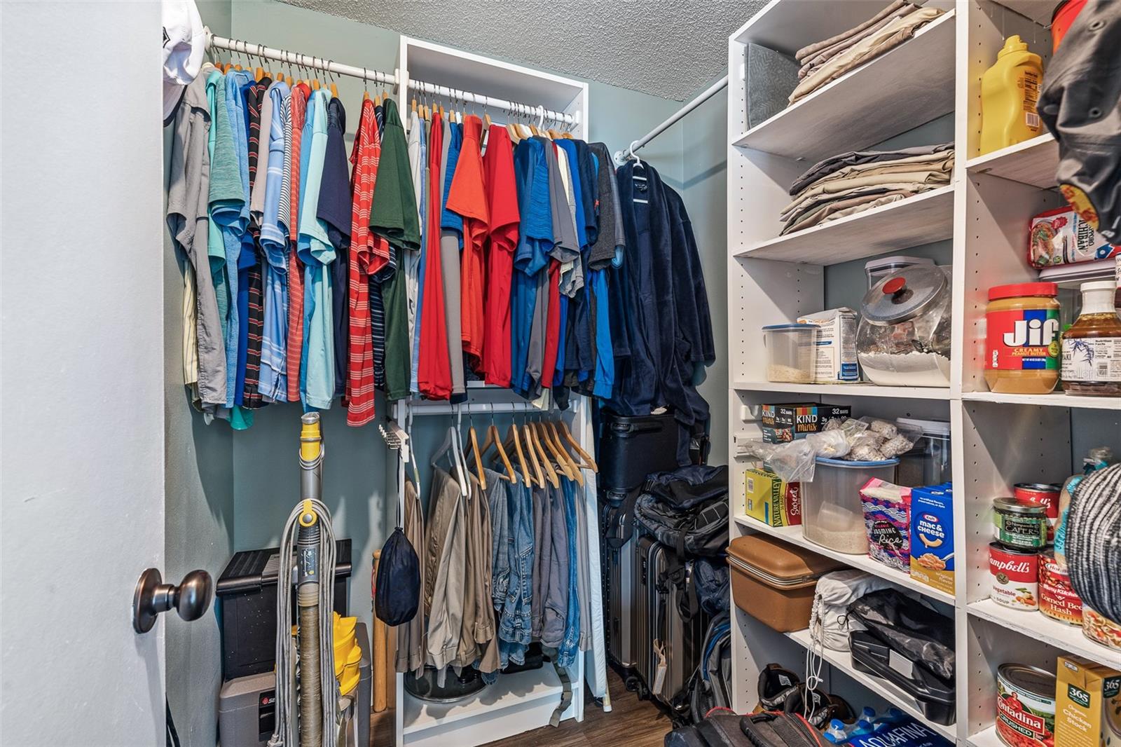 48 AARON CIR