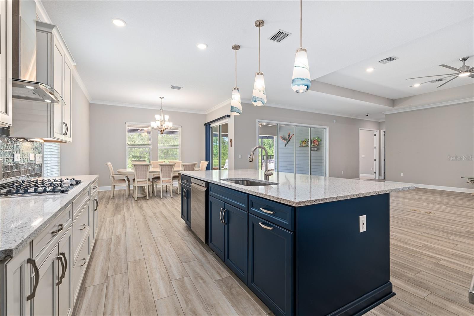 83 REVERIE DR N