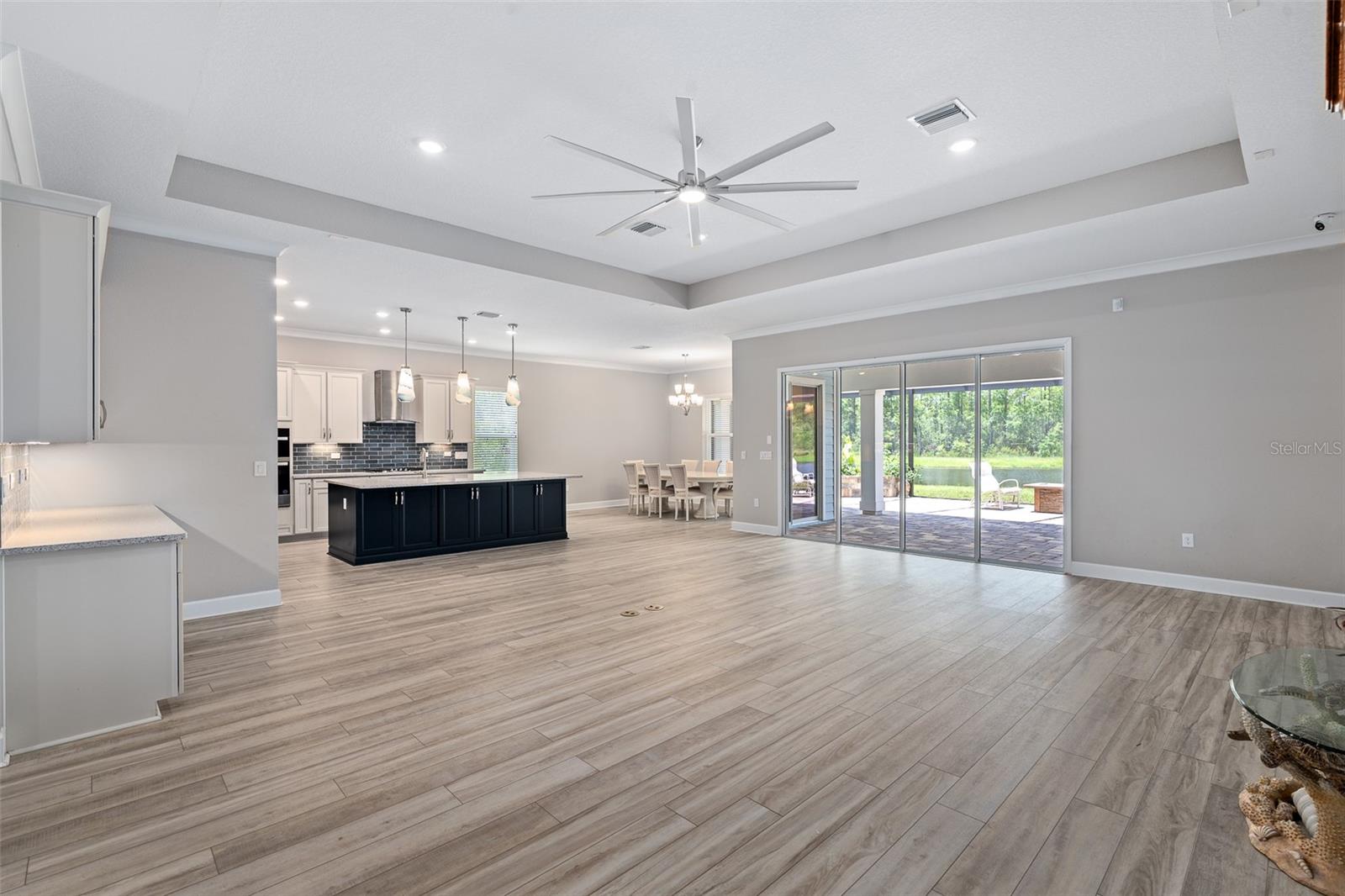 83 REVERIE DR N