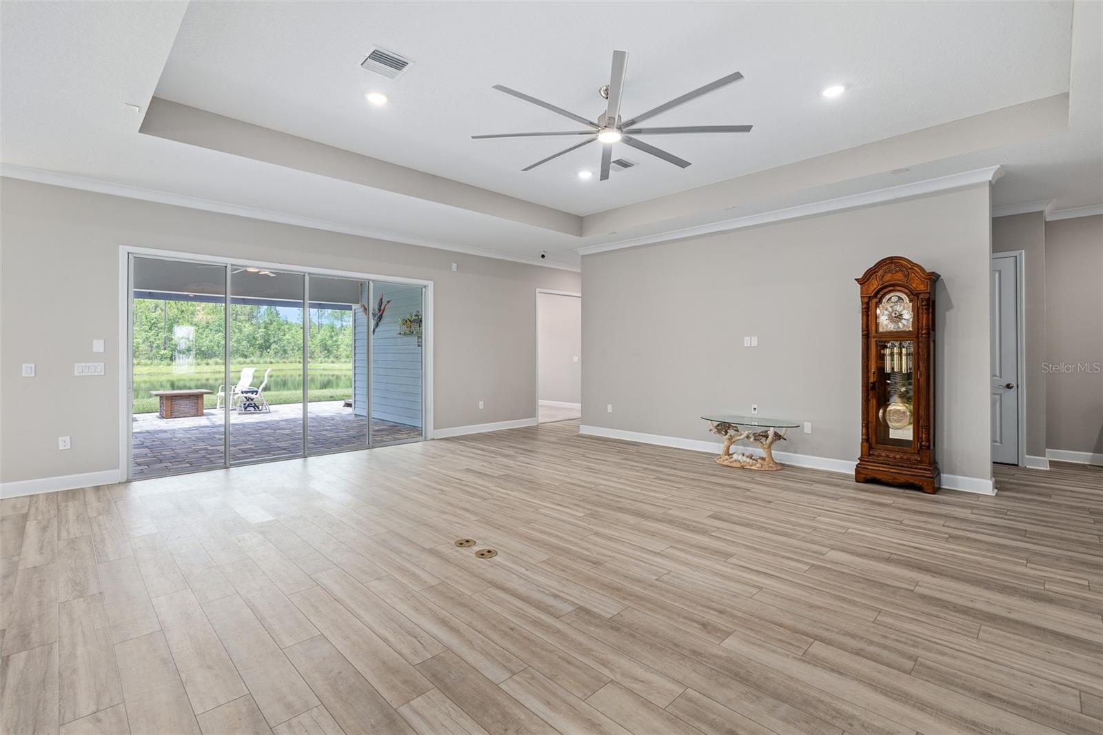 83 REVERIE DR N