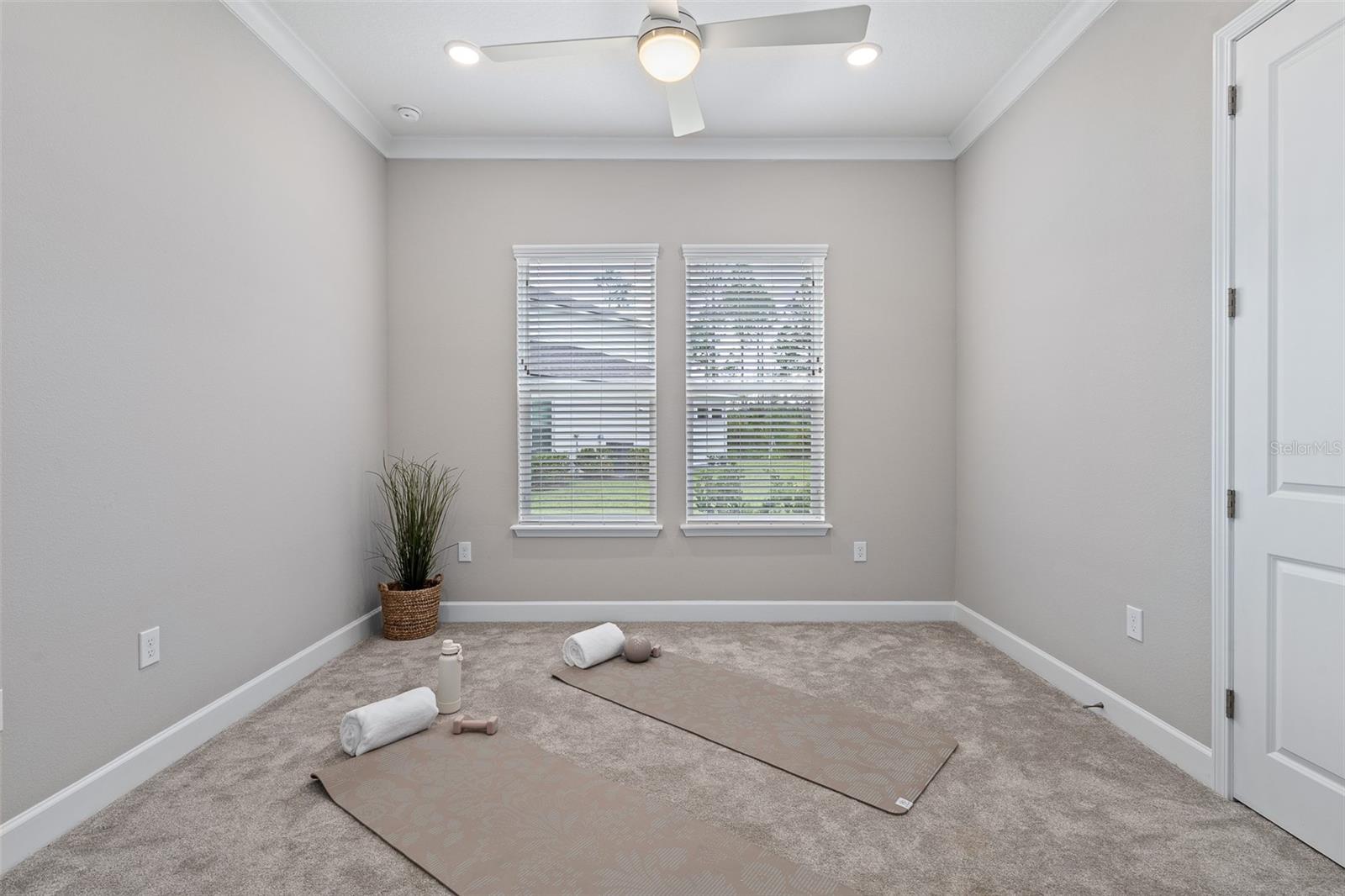83 REVERIE DR N