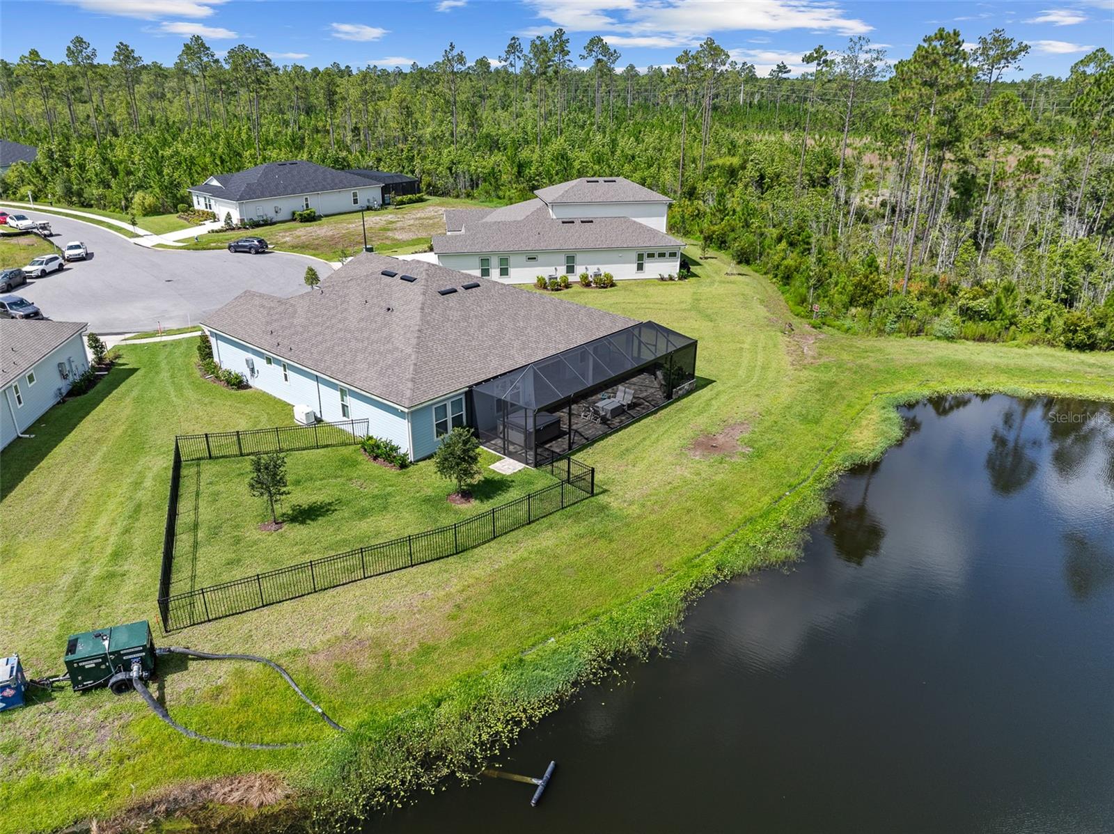 83 REVERIE DR N