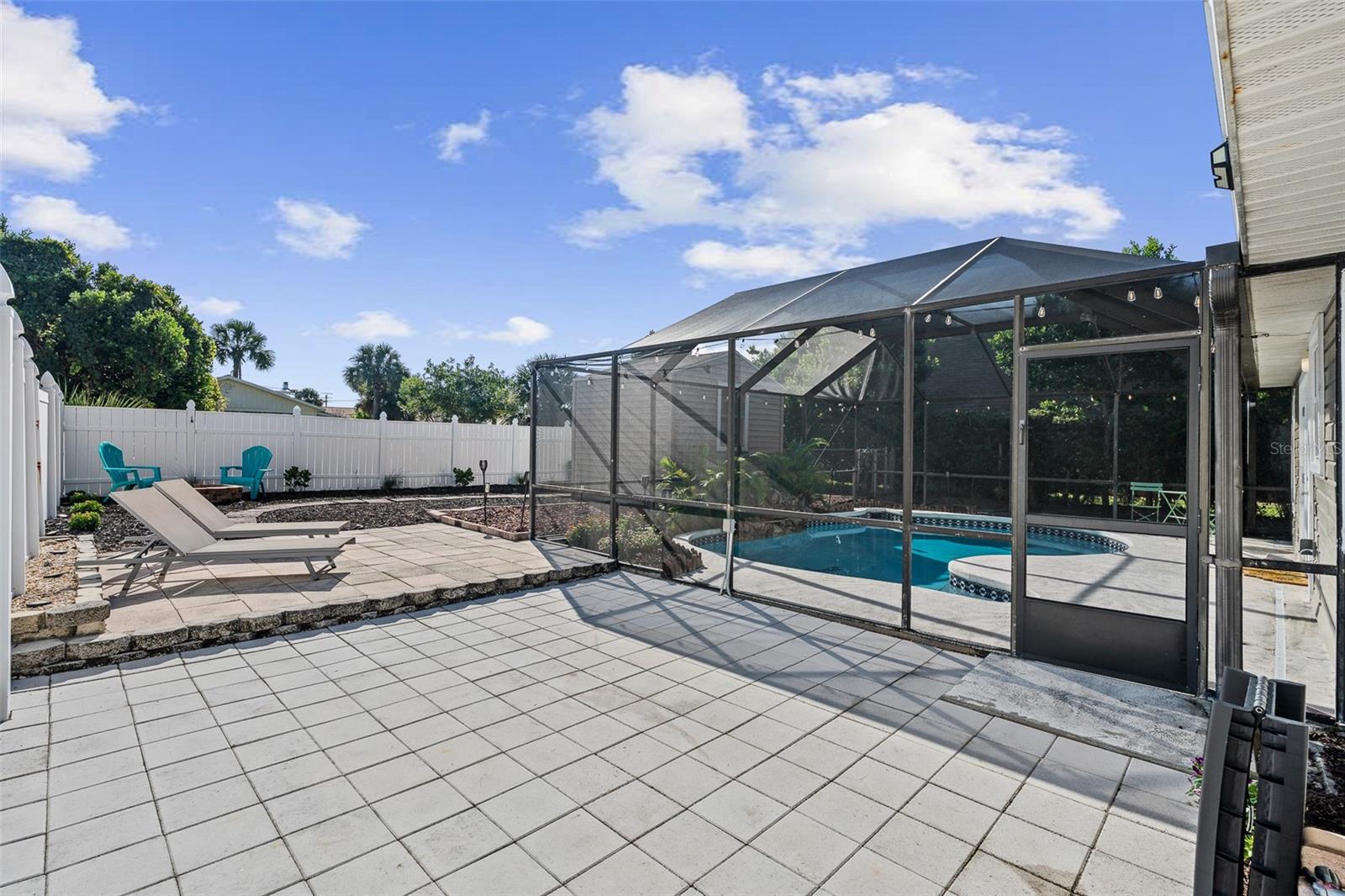 2135 S FLAGLER AVE
