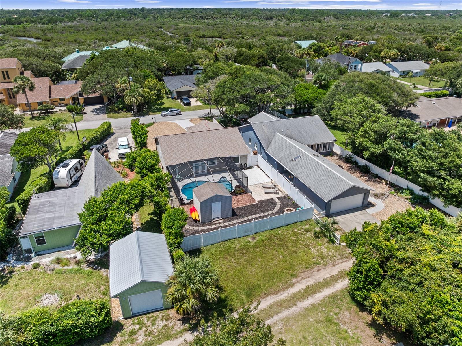 2135 S FLAGLER AVE