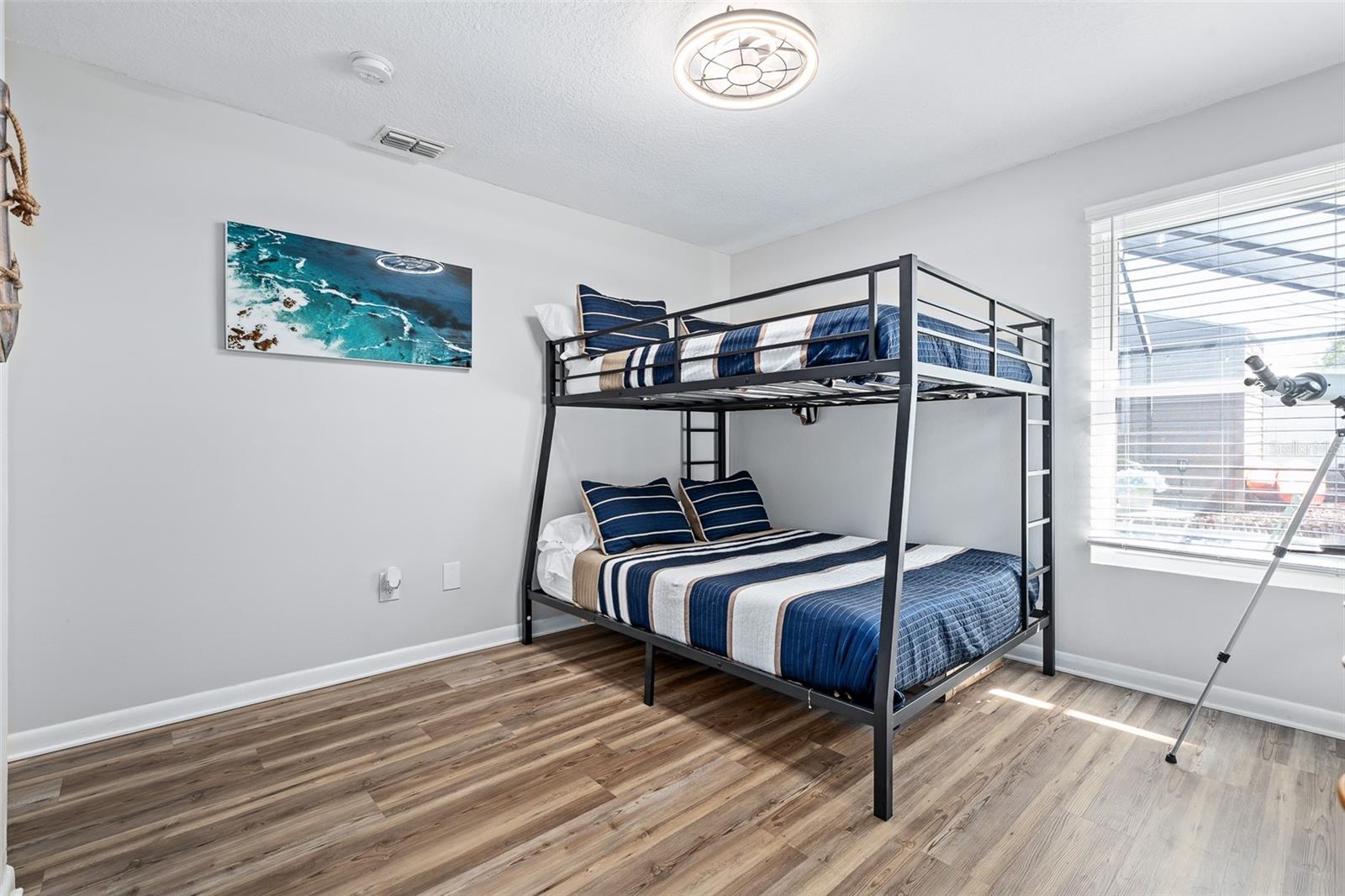 2135 S FLAGLER AVE