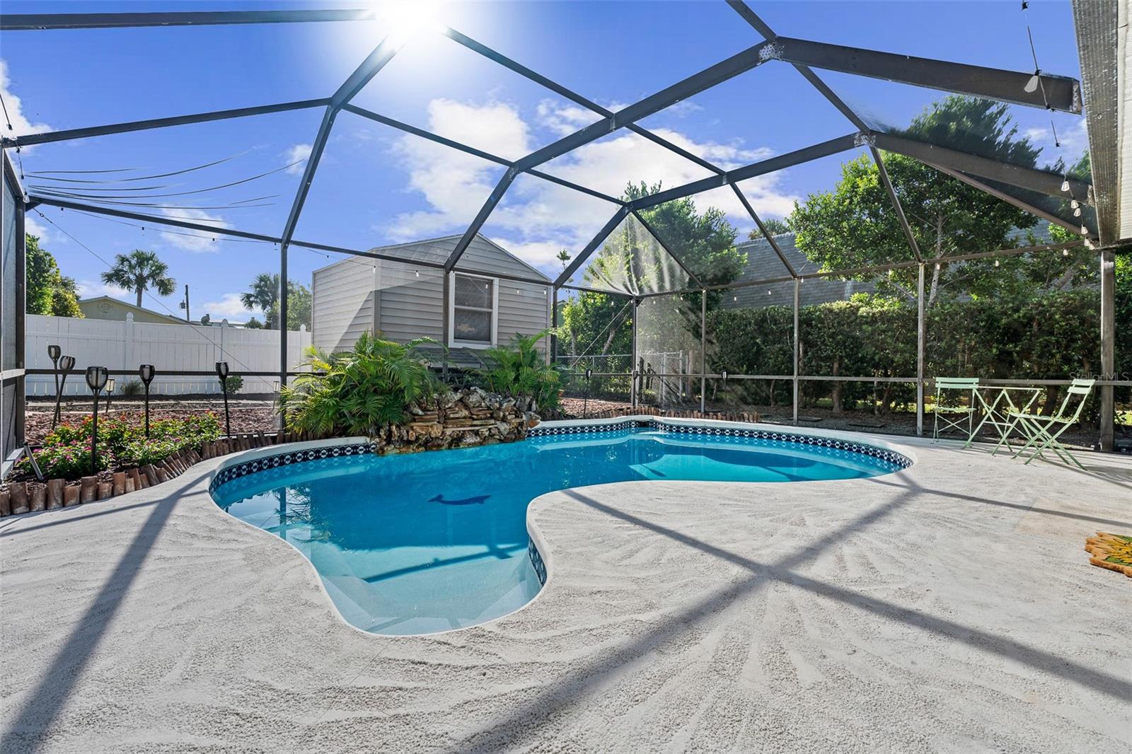 2135 S FLAGLER AVE