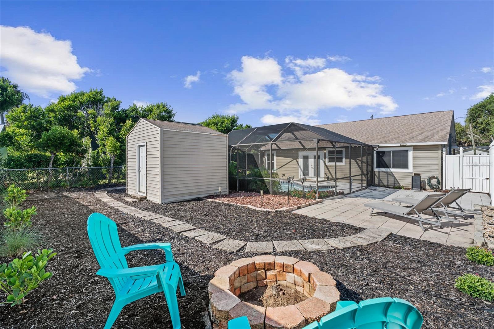 2135 S FLAGLER AVE