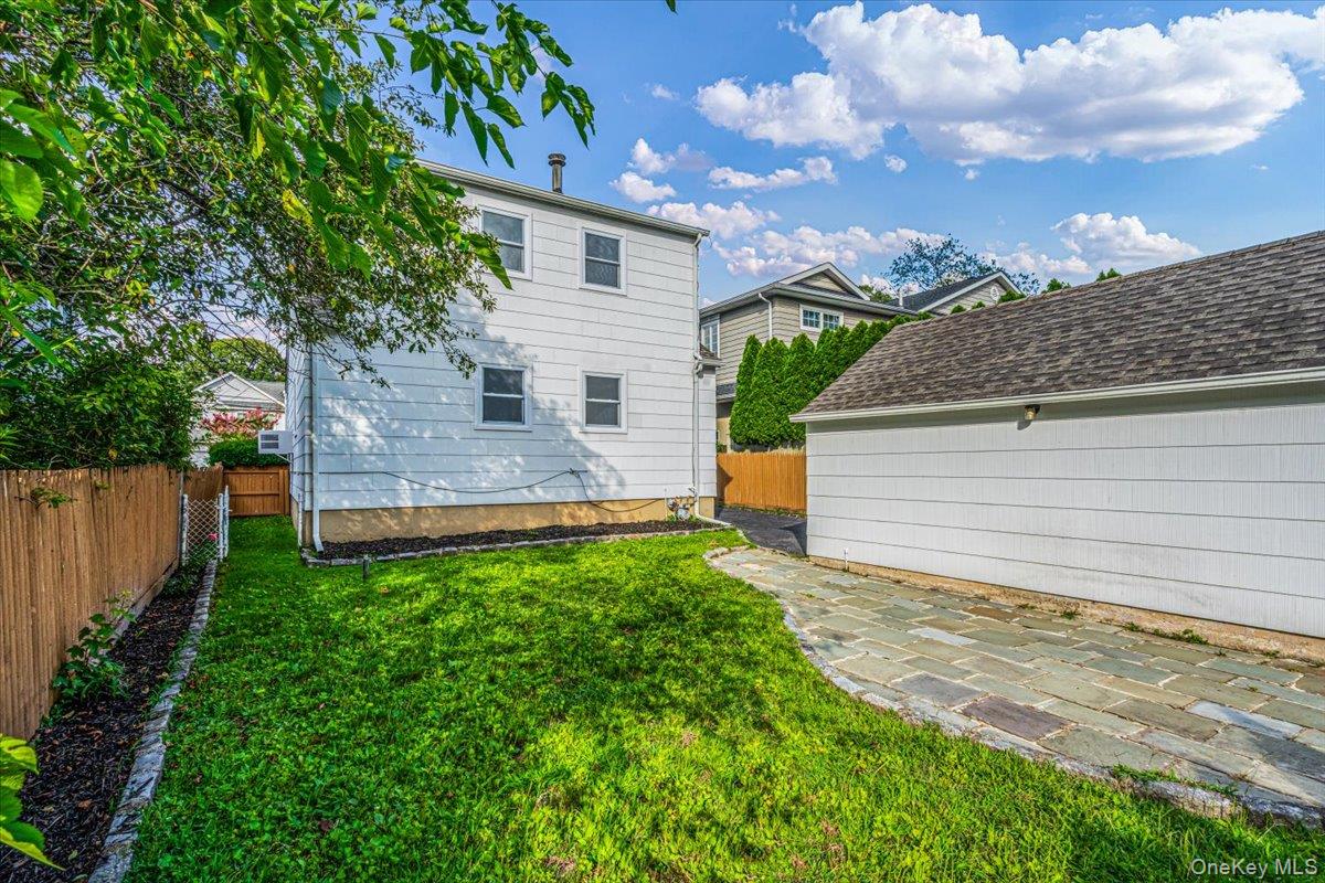 104 Fairfield Avenue