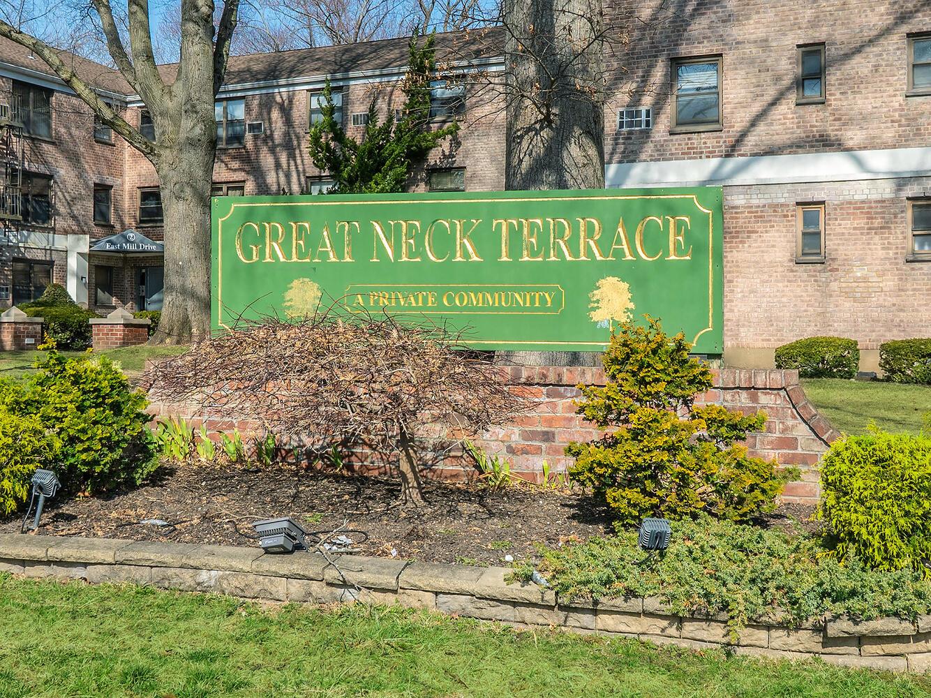 2 Terrace Circle Unit: 3H