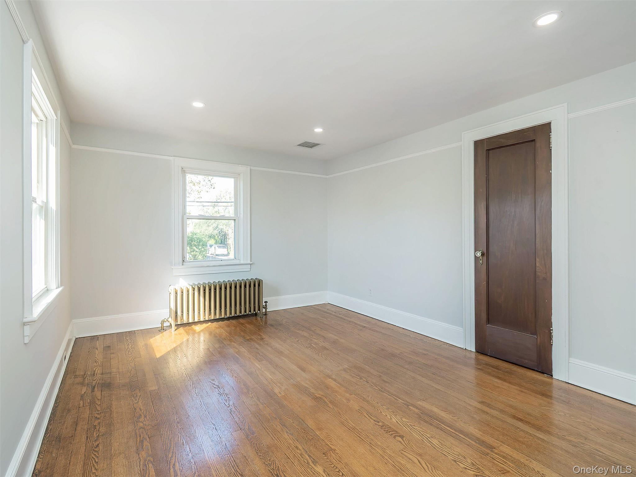 16 Avenue A