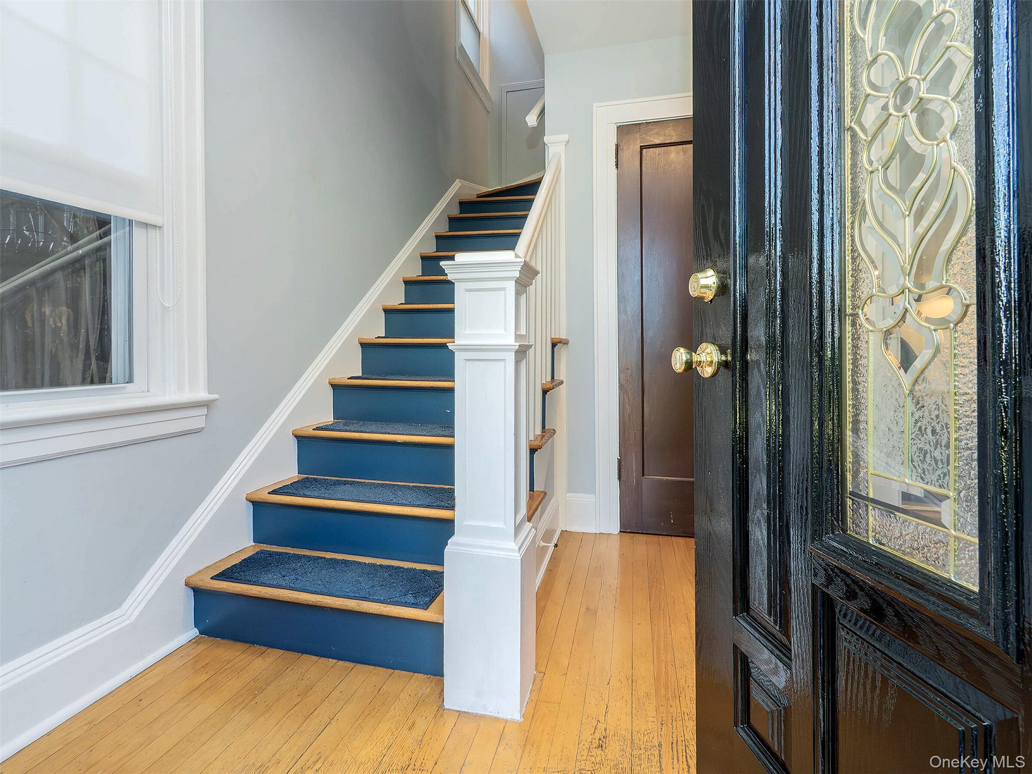 16 Avenue A