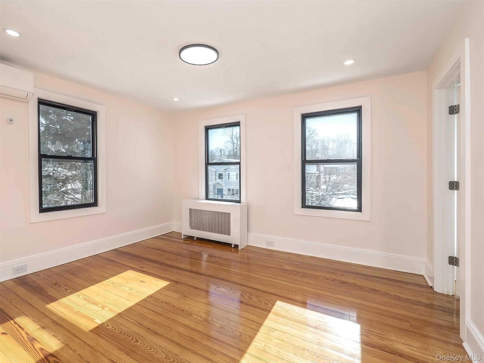 85 Webster Avenue