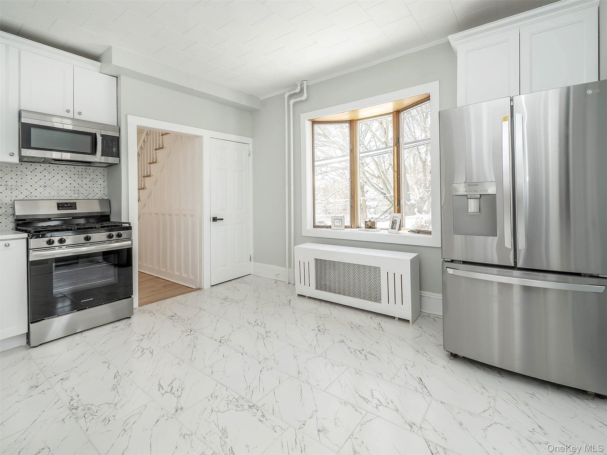 85 Webster Avenue