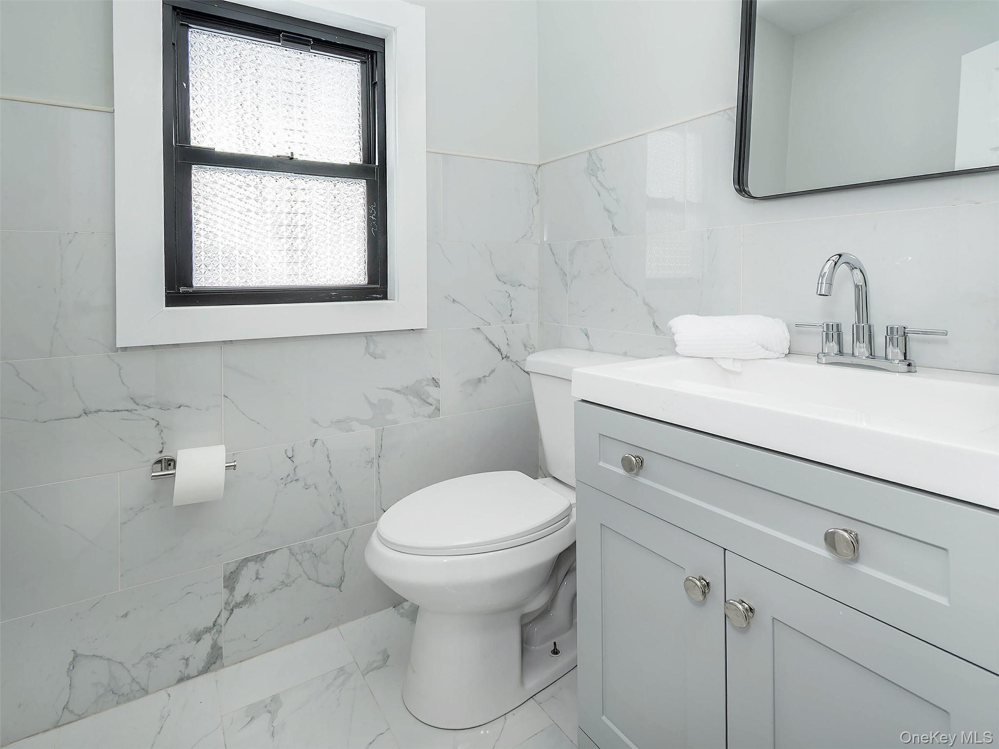 85 Webster Avenue