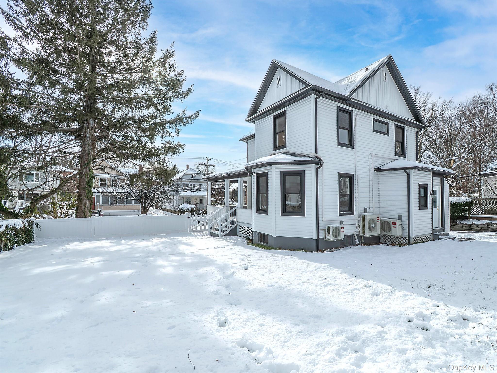 85 Webster Avenue