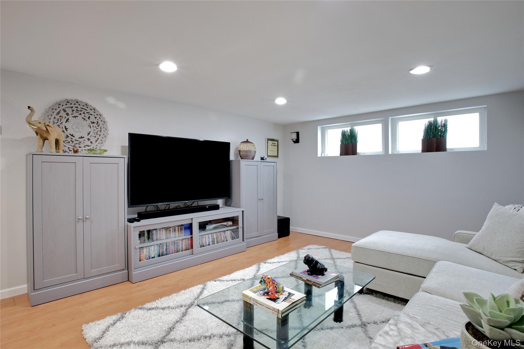 1 James Avenue