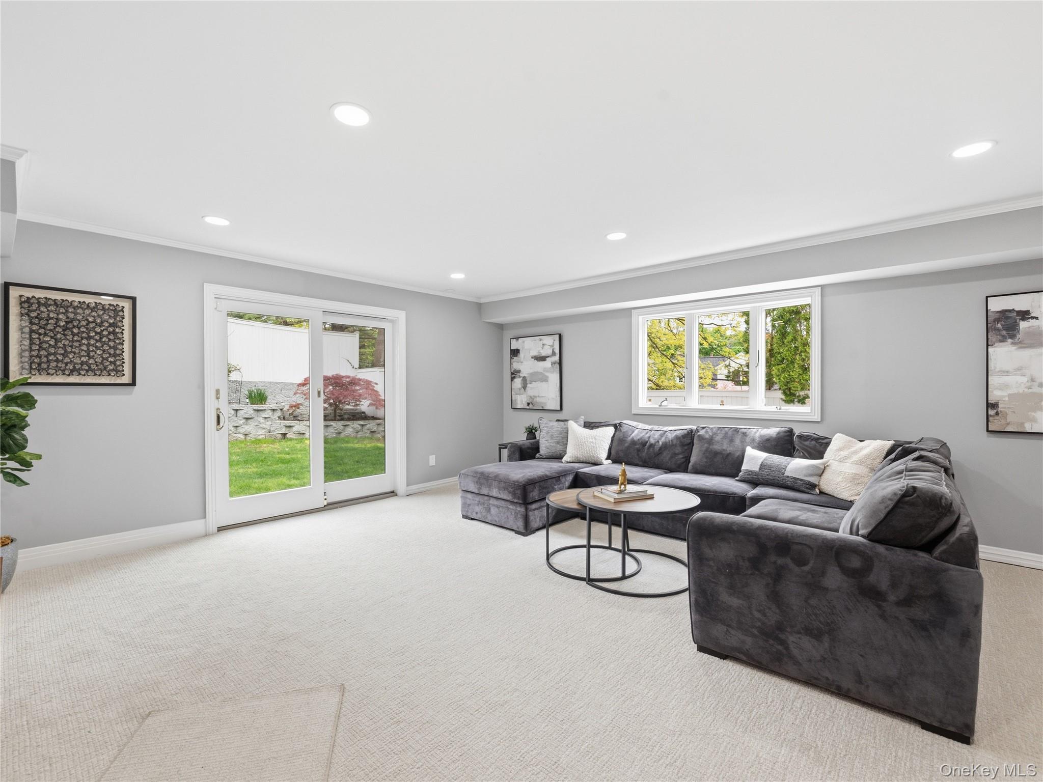 1 White Oak Drive