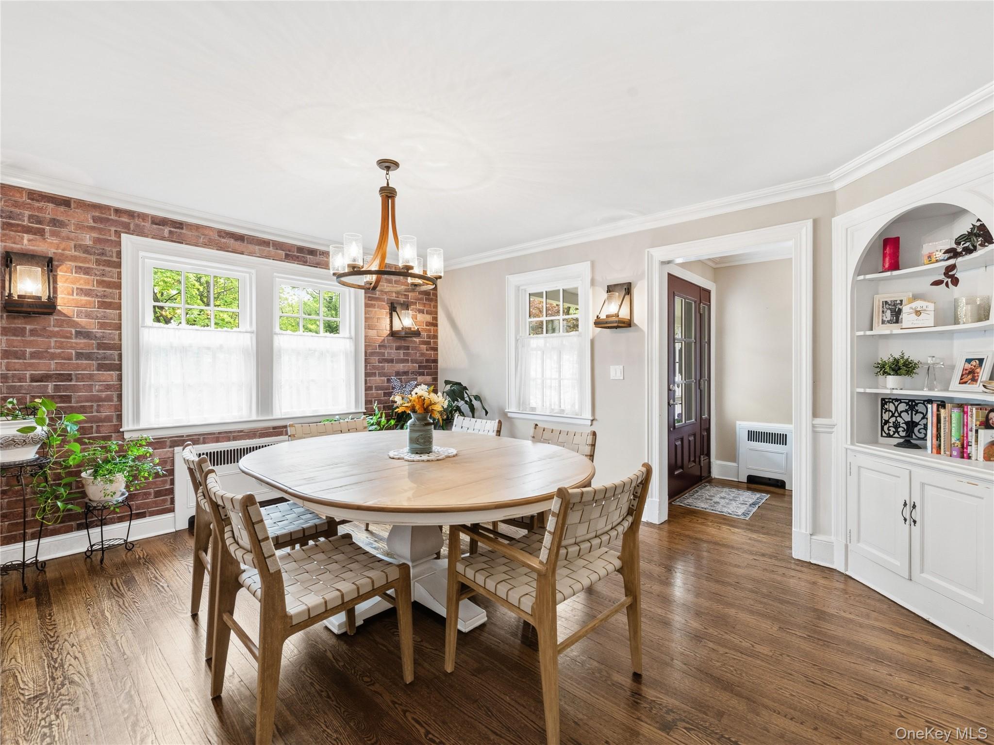 2 Longview Road