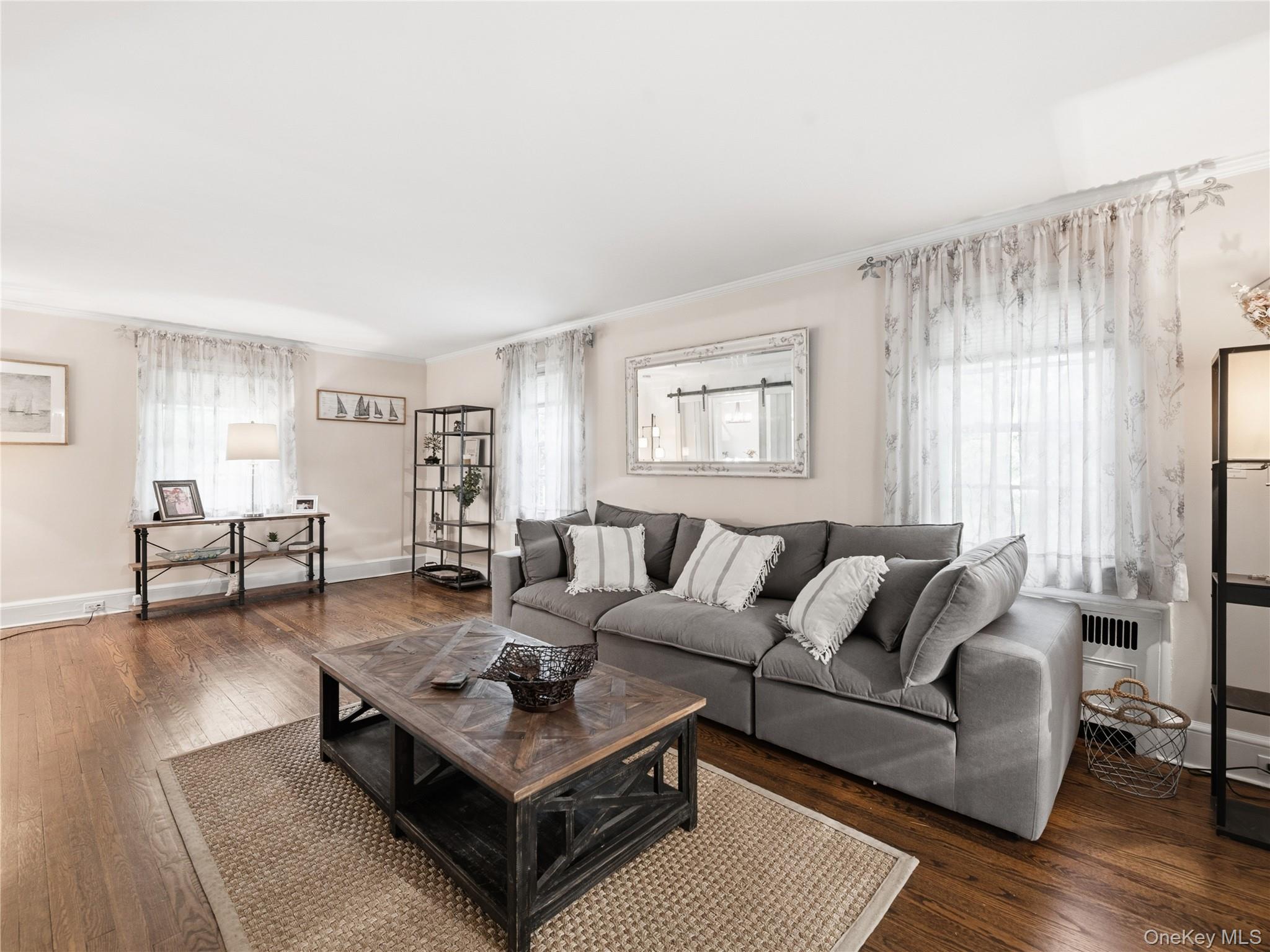 2 Longview Road
