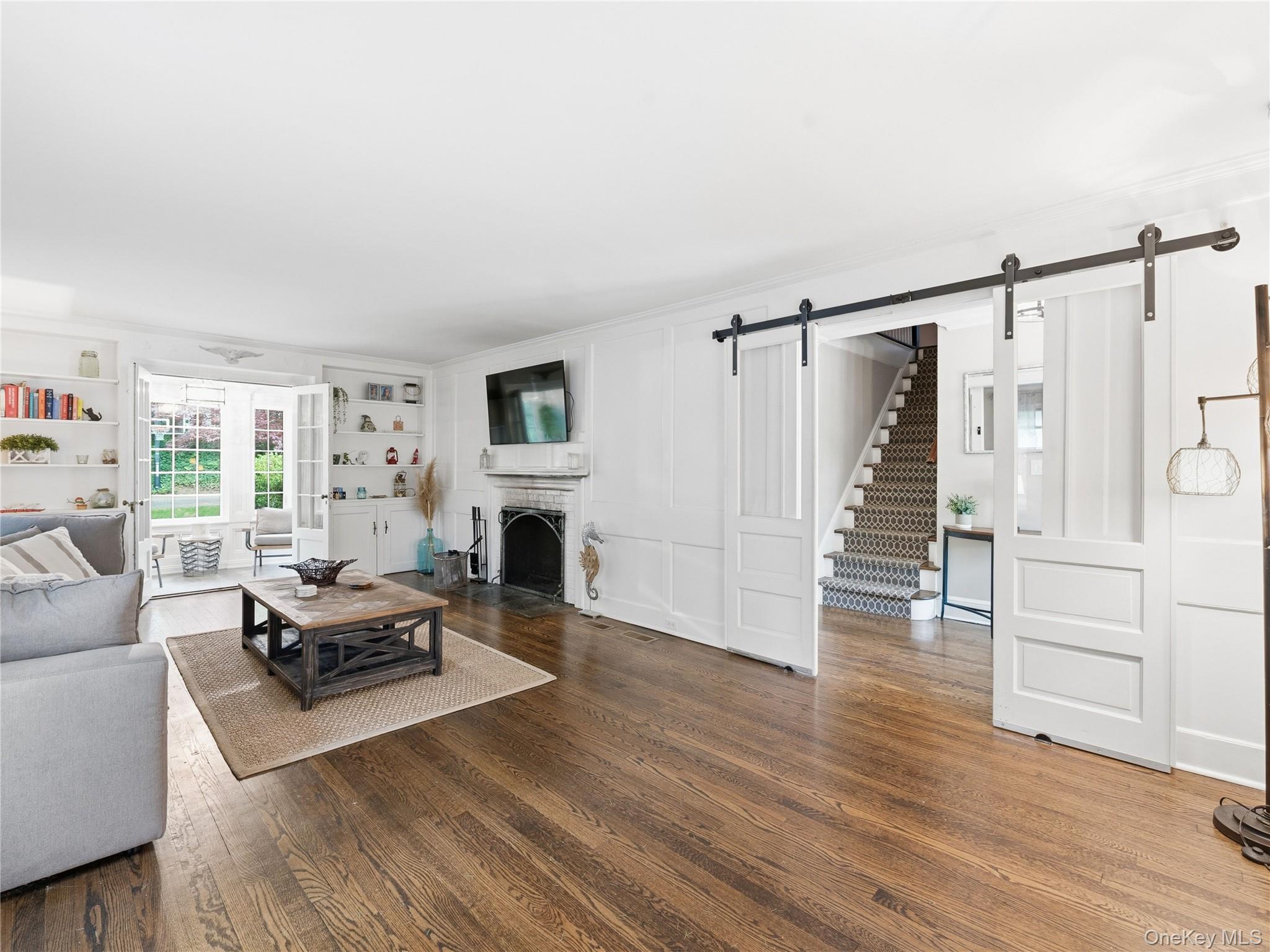 2 Longview Road