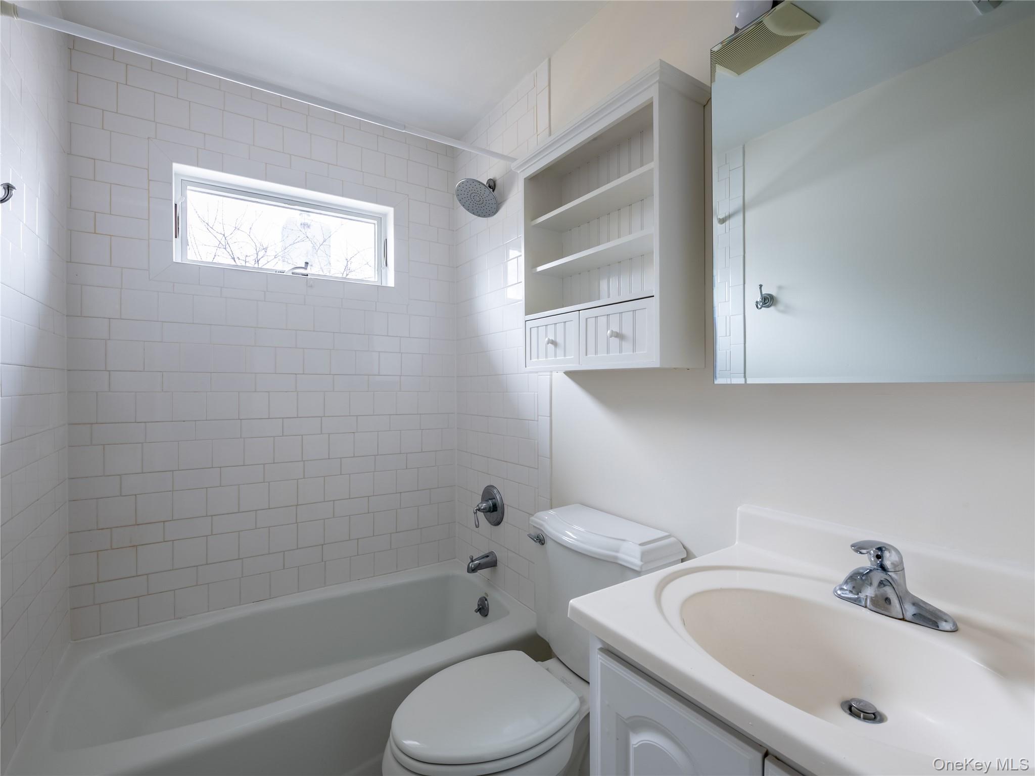 21 Marwood Road N