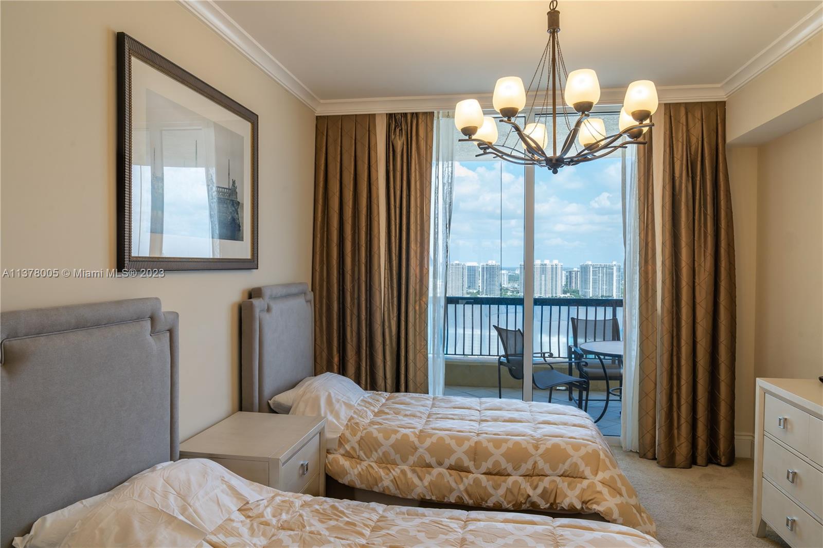 17875 Collins Ave # 3103